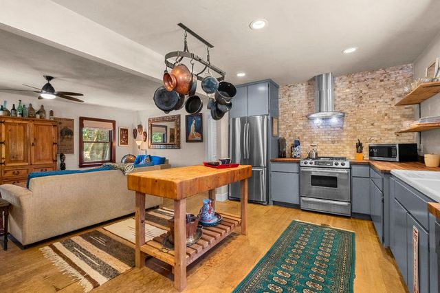 7401 Fairplay Rd, Somerset, CA 95684