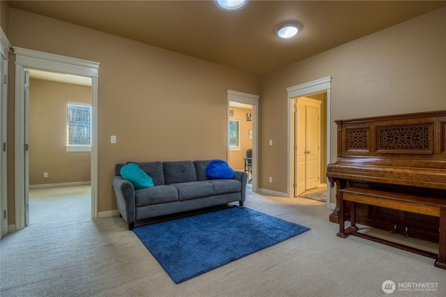 108 Wedgewood Road, Walla Walla, WA 99362