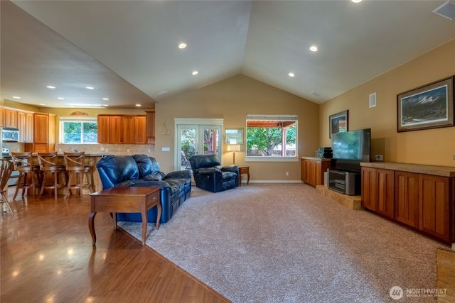 108 Wedgewood Road, Walla Walla, WA 99362