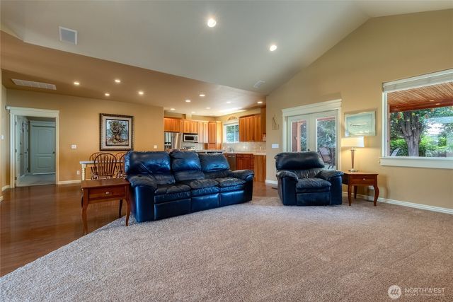 108 Wedgewood Road, Walla Walla, WA 99362