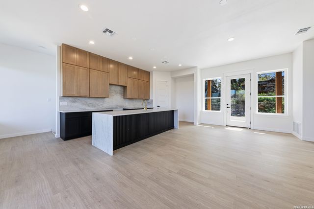 1123 ledge path, Canyon Lake, TX 78133