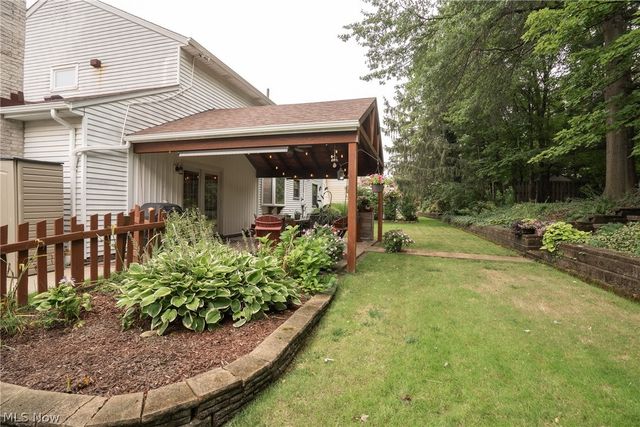 6672 Beverly May Drive, Independence, OH 44131