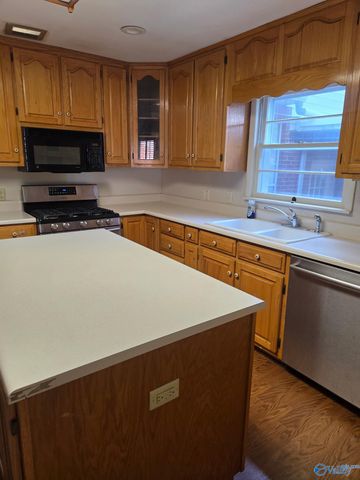 981 Ford Chapel Road, Harvest, AL 35749