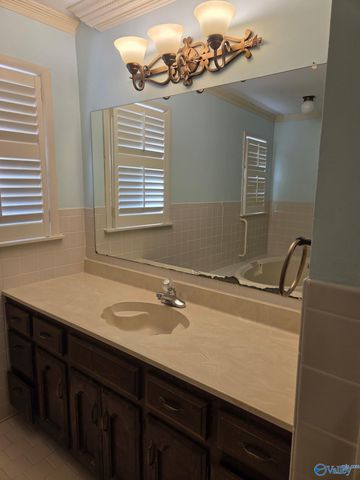 981 Ford Chapel Road, Harvest, AL 35749