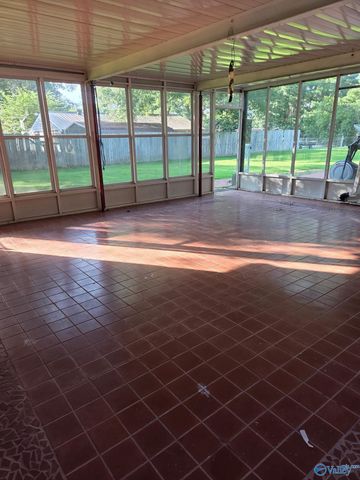981 Ford Chapel Road, Harvest, AL 35749