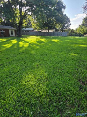 981 Ford Chapel Road, Harvest, AL 35749