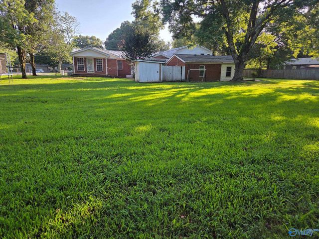 981 Ford Chapel Road, Harvest, AL 35749