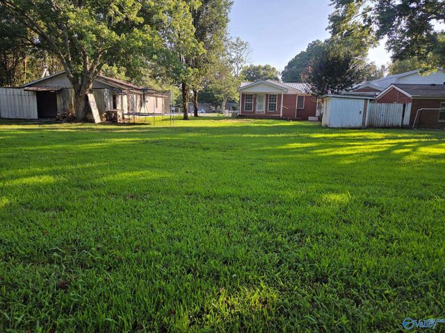 981 Ford Chapel Road, Harvest, AL 35749