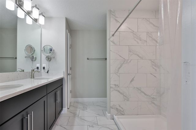 1547 W CASS STREET, Tampa, FL 33606