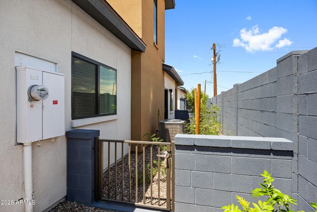 2343 E MCARTHUR Drive, Tempe, AZ 85288