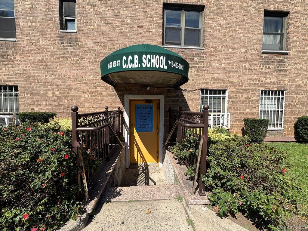 31-70 138 Street, Flushing, NY 11354 — photo 4