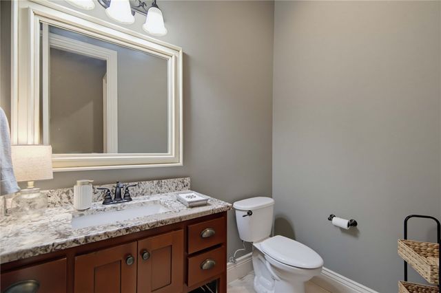 1291 Edinburgh Loop, Elm Springs, AR 72762