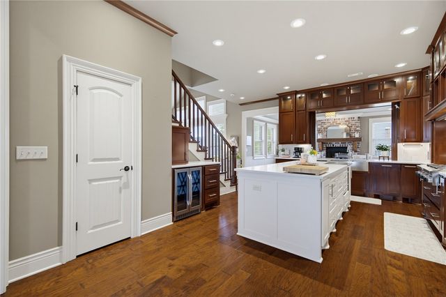 1291 Edinburgh Loop, Elm Springs, AR 72762