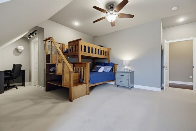 1291 Edinburgh Loop, Elm Springs, AR 72762