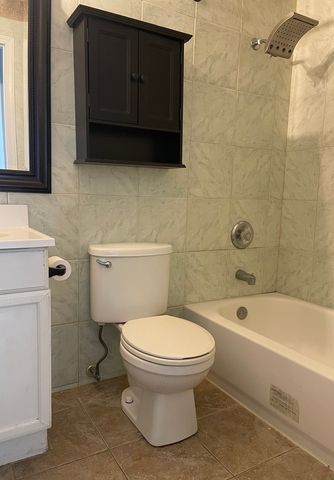 479 James Court D, Glendale Heights, IL 60139