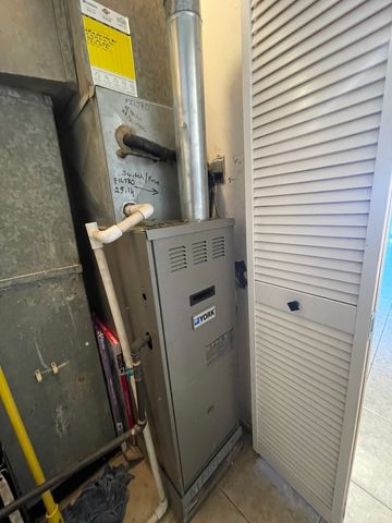 479 James Court D, Glendale Heights, IL 60139