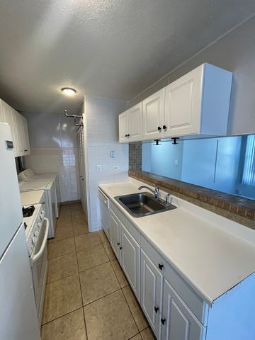 479 James Court D, Glendale Heights, IL 60139