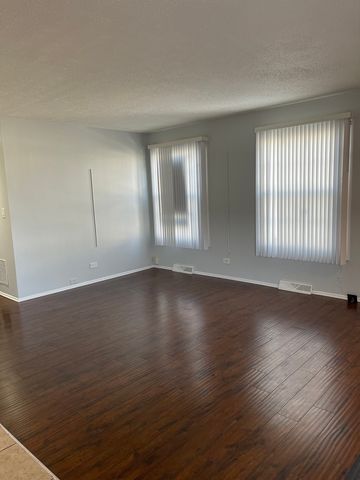 479 James Court D, Glendale Heights, IL 60139