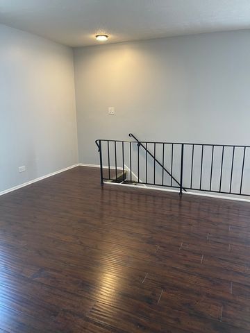 479 James Court D, Glendale Heights, IL 60139