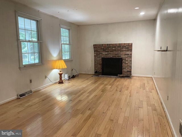 43 THE HORSESHOE, Newark, DE 19711