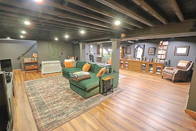 15060 Susanna Street, Livonia, MI 48154