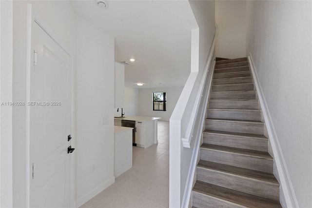 4909 Oakmont Dr, Dania Beach, FL 33312