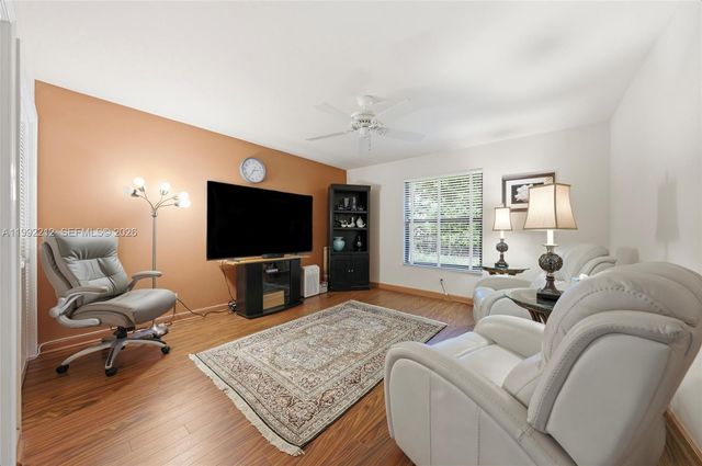 18546 Lake Bend Dr, Jupiter, FL 33458