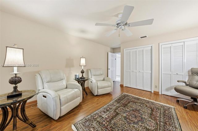 18546 Lake Bend Dr, Jupiter, FL 33458