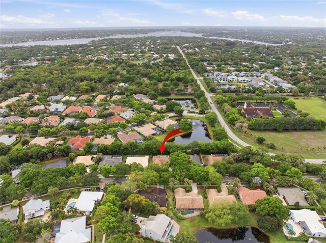 18546 Lake Bend Dr, Jupiter, FL 33458