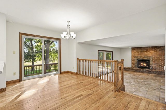 50644 Country Knolls Drive, Granger, IN 46530