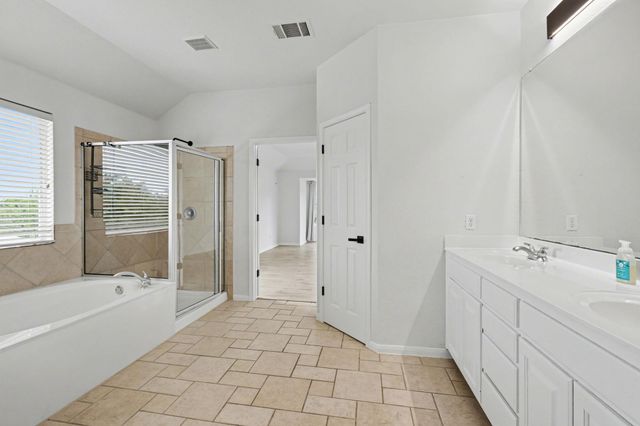 12504 Gun Metal DR, Austin, TX 78739