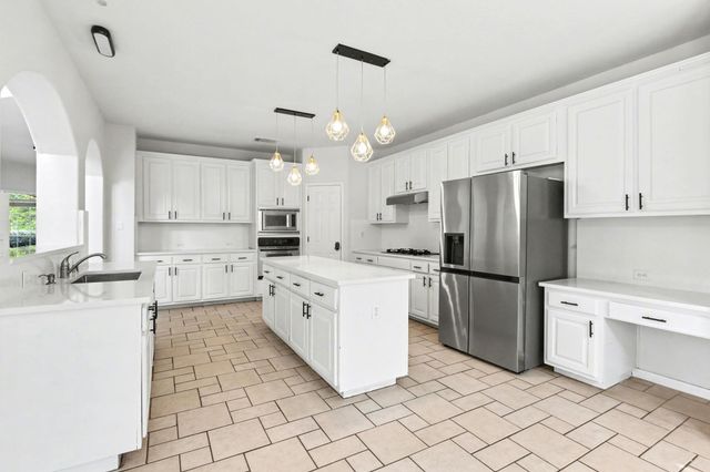 12504 Gun Metal DR, Austin, TX 78739