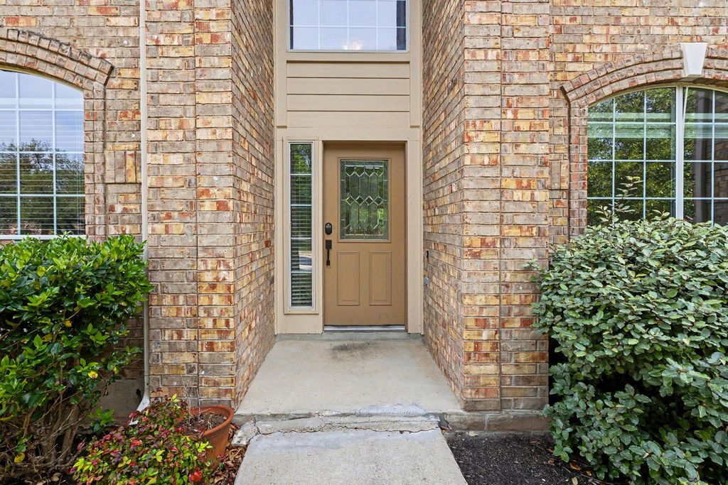 12504 Gun Metal DR, Austin, TX 78739