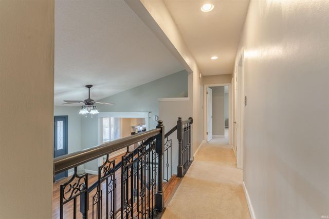 5100 Jeffries Lane, Newburgh, IN 47630