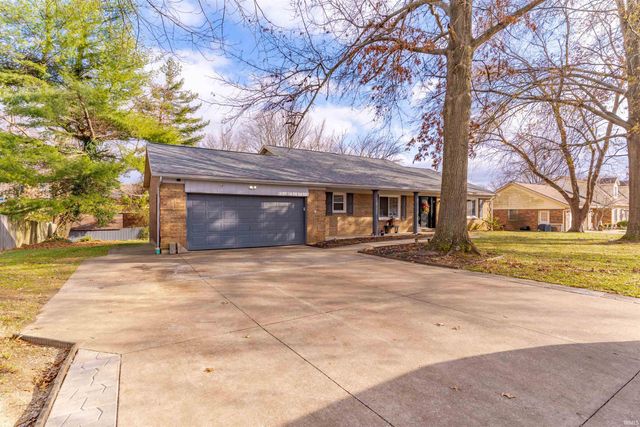 5100 Jeffries Lane, Newburgh, IN 47630