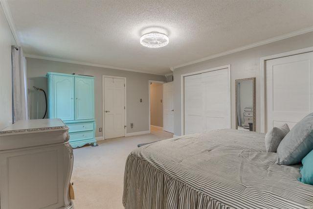 5100 Jeffries Lane, Newburgh, IN 47630