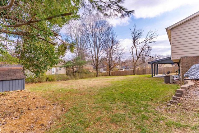 5100 Jeffries Lane, Newburgh, IN 47630