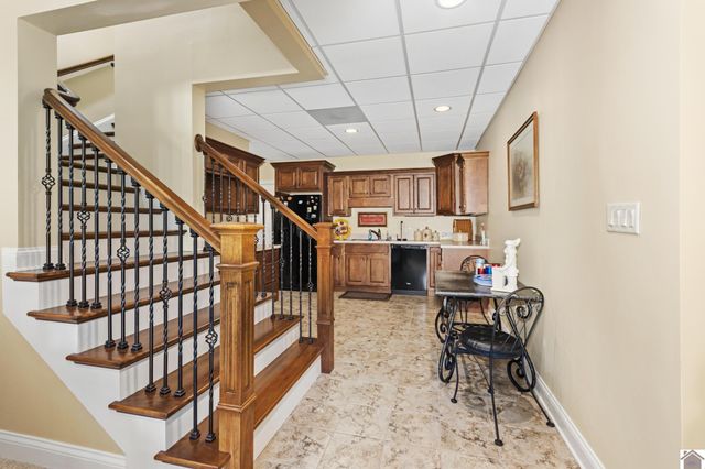 6330 Burchell, Paducah, KY 42003