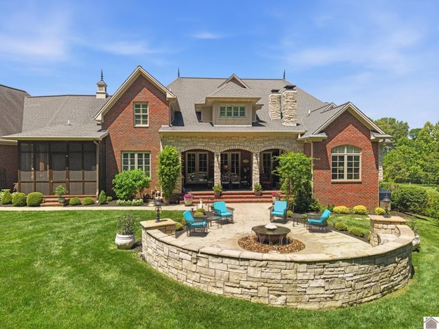 6330 Burchell, Paducah, KY 42003