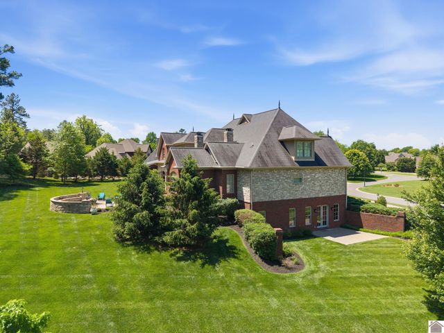 6330 Burchell, Paducah, KY 42003
