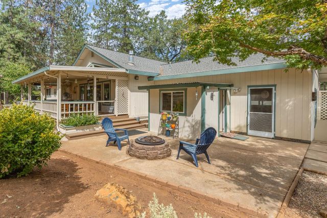19222 Connie Dr, Grass Valley, CA 95949