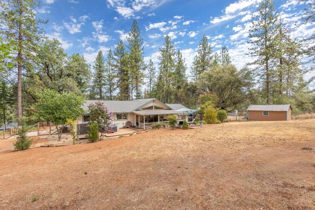 19222 Connie Dr, Grass Valley, CA 95949