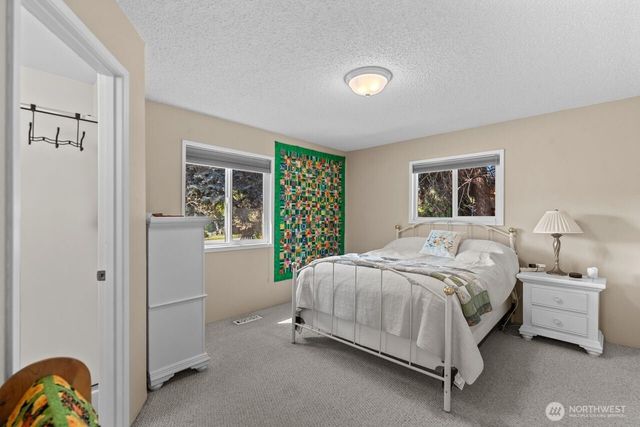 1401 N Devon Avenue, East Wenatchee, WA 98802