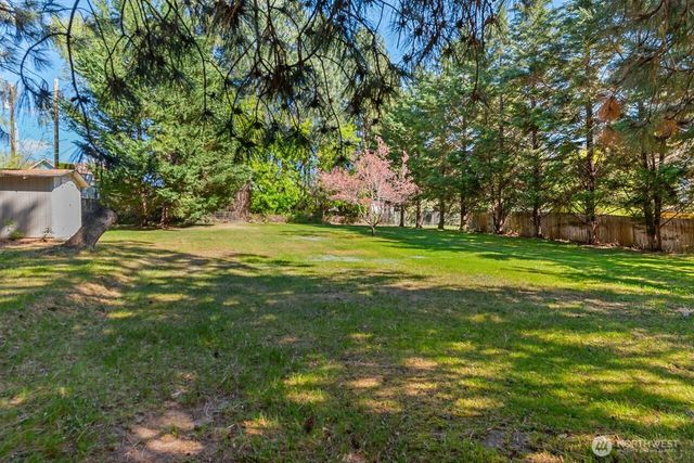 1401 N Devon Avenue, East Wenatchee, WA 98802