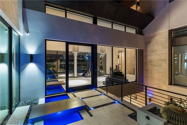 1550 Dragon Crest Avenue, Henderson, NV 89012
