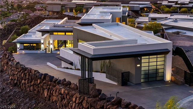 1550 Dragon Crest Avenue, Henderson, NV 89012