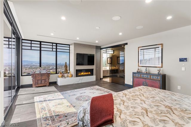 1550 Dragon Crest Avenue, Henderson, NV 89012