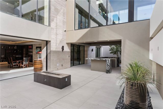 1550 Dragon Crest Avenue, Henderson, NV 89012