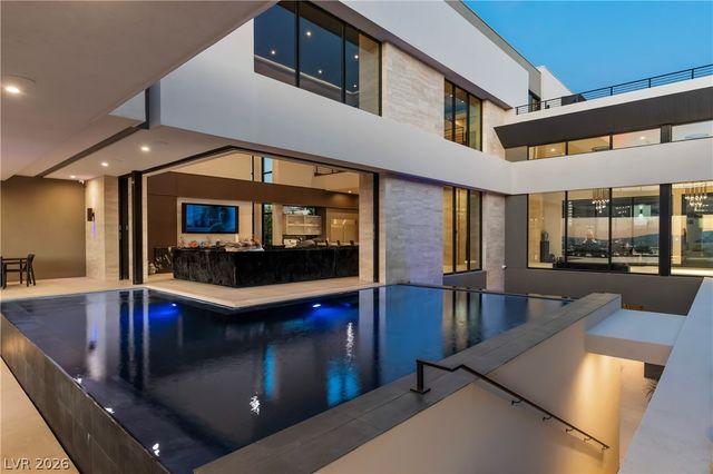 1550 Dragon Crest Avenue, Henderson, NV 89012