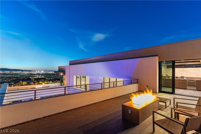1550 Dragon Crest Avenue, Henderson, NV 89012